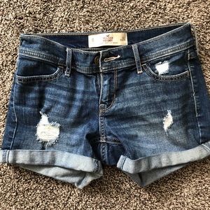 Size 0 (24) hollister shorts